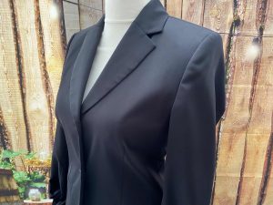 Blazer Jones 36 in Schwarz