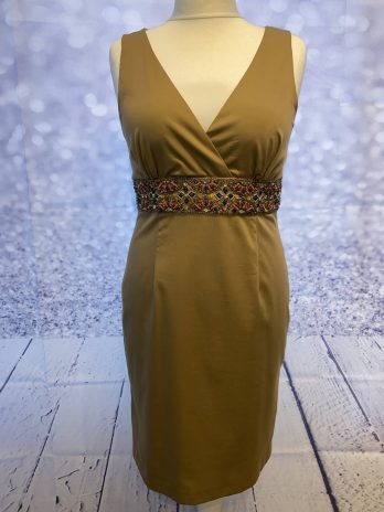 Kleid „Jones “ Größe 40 in Cognac bestickt NEU!