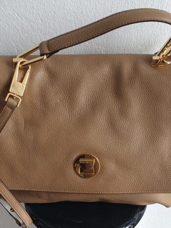 Tasche “ Coccinelle “ in Beige/Leder NEU! Maße Breite ca 33cm Höhe ca 27cm