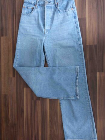 Jeans „Levis“ Größe 36 in Hellblau