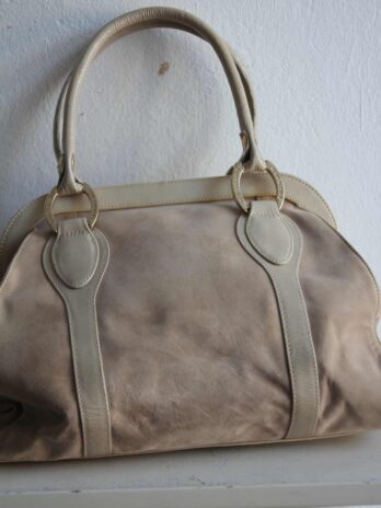 Tasche „Peter Kaiser“ Br. 31cm Hö. 25cm in Beige