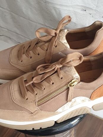 Sneakers “ Rollingsoft “ Größe 39 in Camel