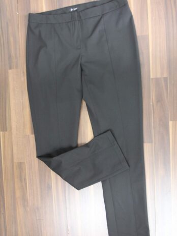 Hose „Jones“ 42 in Schwarz