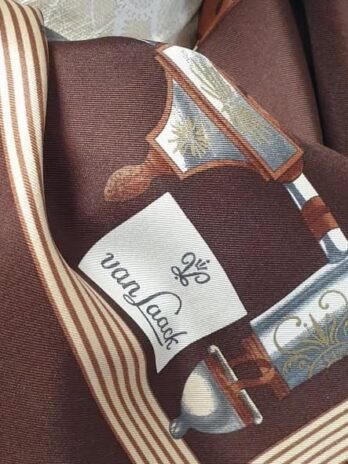 Tuch “ Van Laak “ in Braun/Beige gemustert Seide handgerollt