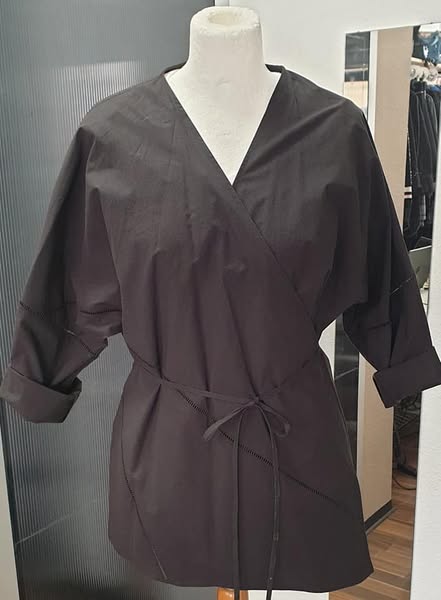Wickelbluse " Cos " Größe 38 in Schwarz