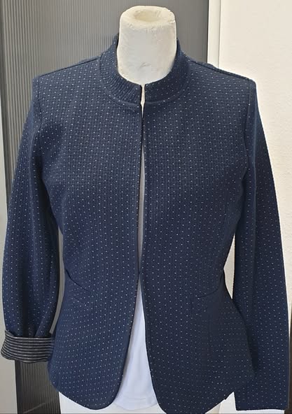 Blazer " Esprit " Größe M in Dunkelblau/Weiß gemustert