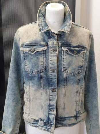Jeansjacke “ Comma “ Größe 38 in Blau/Stonewashed