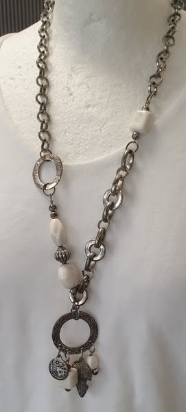 Kette " Bijou Brigitte " in Silber/Weiß – Bild 2