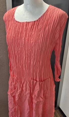 Kleid “ Alquema “ Größe 36/38 in Coralle NEU!