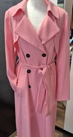 Mantel “ Marccain “ Größe 38 (N3) in Rosa/Schwarz/Nadelstreif 82% Triacetat 1% Cupro