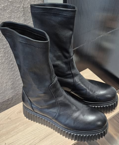 Booties " AGL " Größe 38,5 in Schwarz/Leder mit Schuhsack