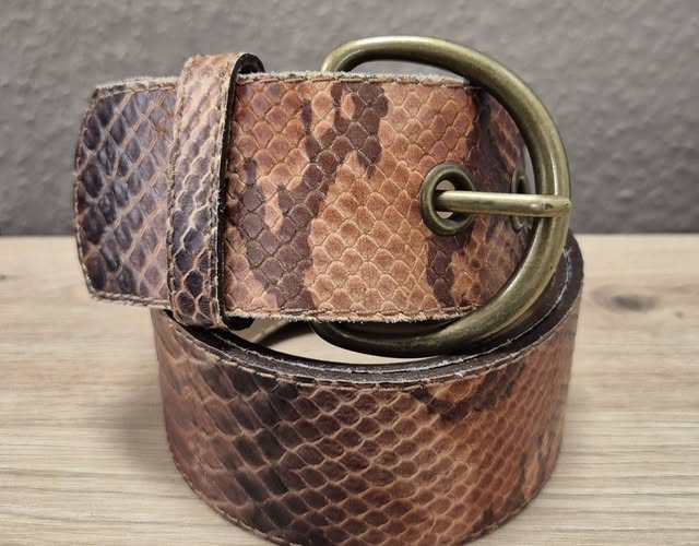 Gürtel " Mango " Länge ca 85cm in Braun/Terracotta Animalprint