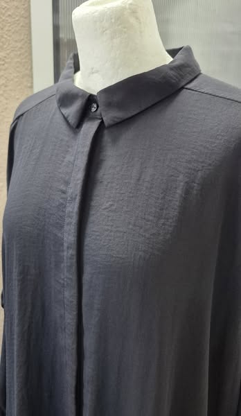 Bluse " COS " Größe 46/48 in Dunkelblau – Bild 2