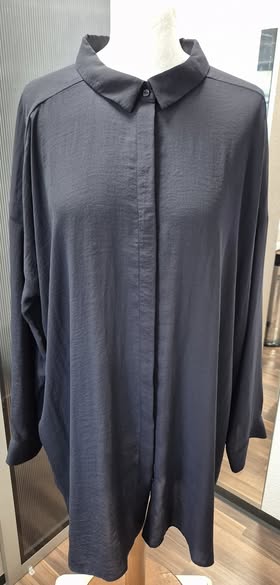 Bluse " COS " Größe 46/48 in Dunkelblau