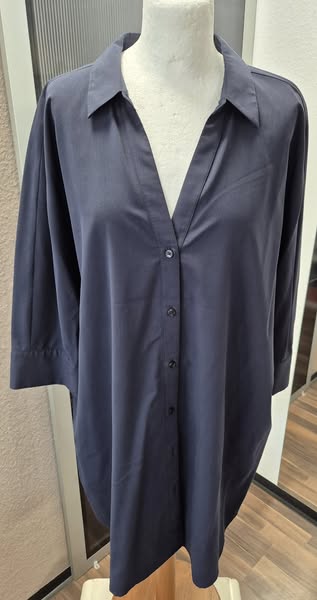 Bluse " Comma " Größe 46 in Dunkelblau