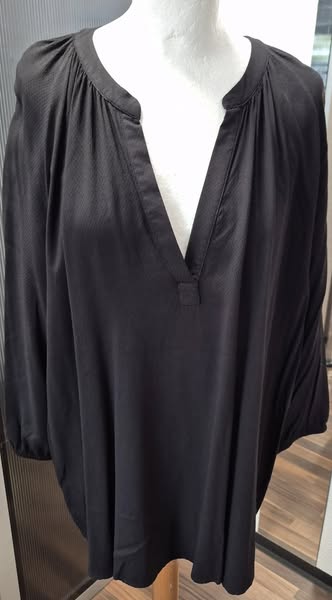 Bluse " S. Oliver " Größe 46 in Schwarz