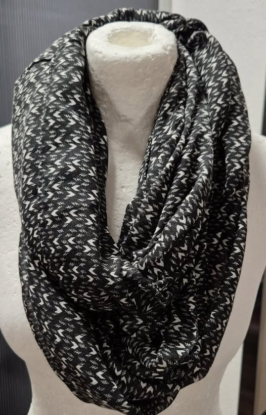 Loop " Tom Tailor Denim " in Schwarz/Offwhite gemustert