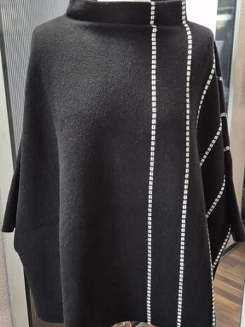 Pulli “ Someday “ Größe OS (38-40/42) in Schwarz/Weiß