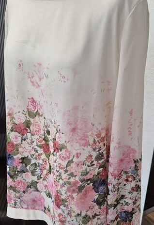 Bluse “ Aniston “ Größe 44 in Beige/Pink floral