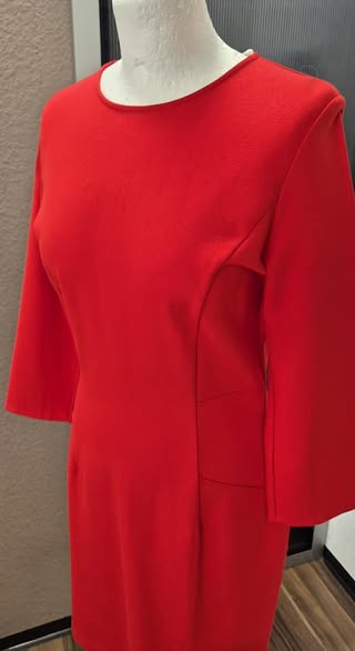 Kleid " OUI " Größe 38 in Rot 66% Viscose – Bild 2