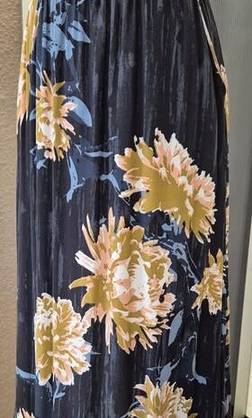 Maxirock “ Gestuz “ Größe 38/40 in Blau/Floral gemustert elastischer Bund