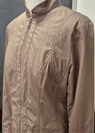 Jacke “ Betty Barclay “ Größe 36 in Taupe