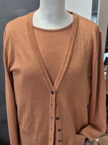 Twin-Set “ Peter Hahn “ Größe 40 in Terracotta 100% Schurwolle