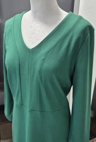 Kleid “ More & More “ Größe 40 in Smaragdgrün 70% Viscose