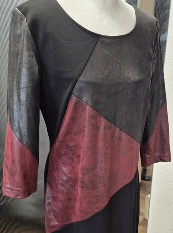 Kleid “ Victoria By Mekstone “ Größe 38 in Schwarz/Weinrot Waschleder