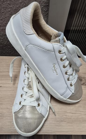 Sneakers " Pepe Jeans " Größe 39 in Weiß/Gold