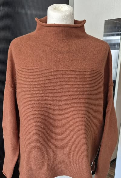 Pulli " Please " Größe 38 in Terracotta 50% Viscose