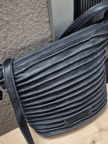 Tasche “ Freds Bruder “ in Rauchblau/Leder Breite ca 30cm Höhe ca 29cm