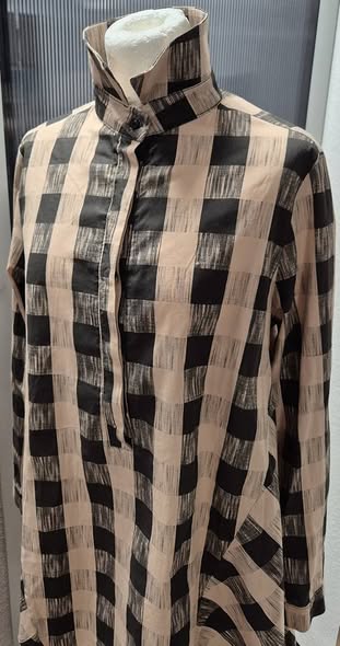 Bluse " Made in Italy " Größe 38/40 in Schwarz/Camel gemustert 100% Baumwolle – Bild 2