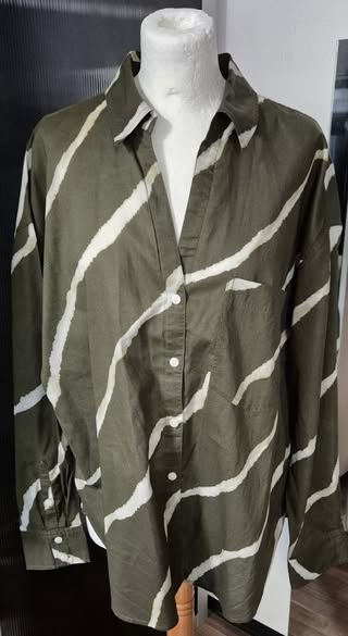 Bluse " Marks & Spencer " Größe 44 in Olivgrün/Offwhite gemustert