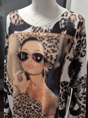 Pulli “ Made in Italy “ Größe 40 in Offwhite/Animalprint/Print Viscose