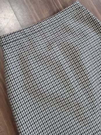 Rock “ Hallhuber “ Größe 36 in Beige/Schwarz/Grau/Hahnentritt 34% Viscose