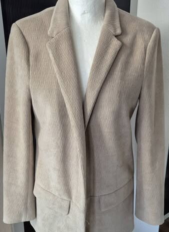 Blazer “ Yaya Women “ Größe 38 in Beige verschlusslos