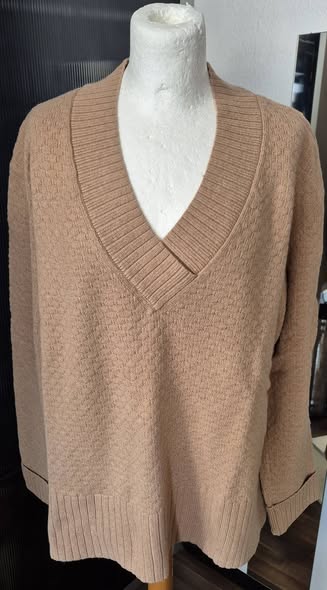 Pulli " Esprit " Größe 46/48 in Camel
