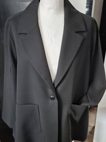 Blazer “ Someday “ Größe 42 in Schwarz