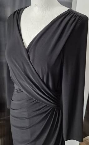 Kleid “ Ralph Lauren “ Größe 38 in Schwarz seitlich gerafft
