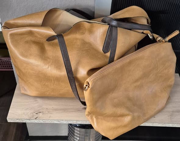 Tasche/Shopper/Extra Innentasche “ Made in Italy “ in Camel Breite ca 48cm Höhe ca 35cm