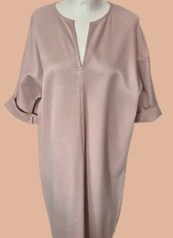 Kleid “ COS “ Größe 40 in Taupe 51% Viscose
