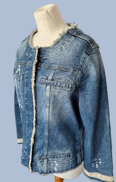 Jeansjacke " Jones " Größe 40 in Blau 99% Baumwolle – Bild 2