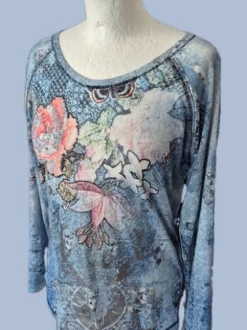 Shirt “ Alpensünde “ Größe 38/40 in Hellblau/Silber/Floral gemustert 35% Baumwolle