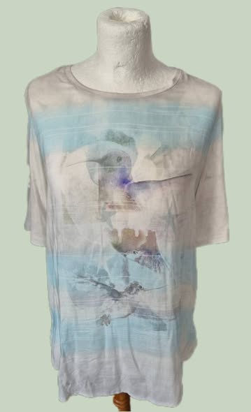 Shirt " Alpensünde " Größe 40 in Offwhite/Hellblau/Print gemustert 100% Viscose