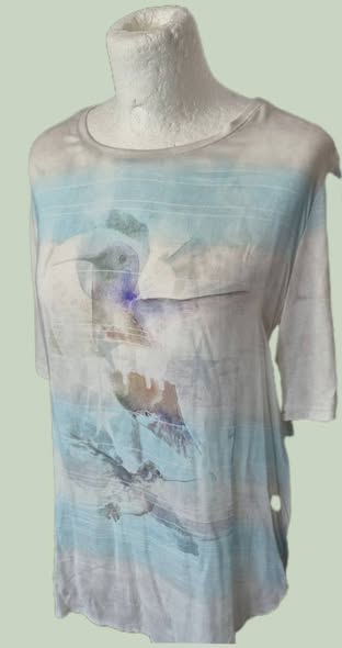 Shirt " Alpensünde " Größe 40 in Offwhite/Hellblau/Print gemustert 100% Viscose – Bild 2