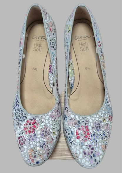Pumps " Ara High Soft " Größe 39,5 in Hellgrau/Bunt gemustert Leder NEU!