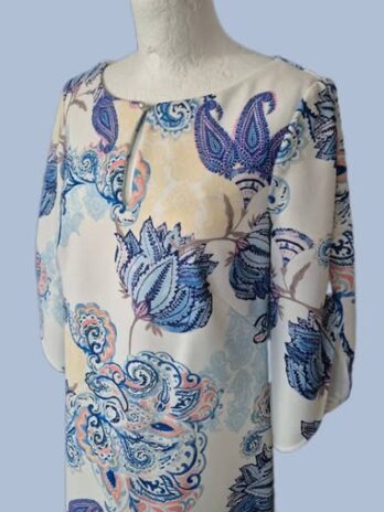 Kleid “ Comma “ Größe 36 in Weiß/Blau/Gelb gemustert