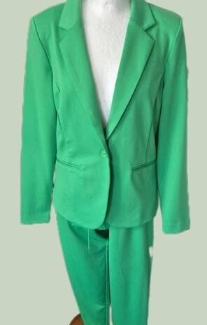 Hosenanzug “ ICHI “ Größe 36/38 (Hose 36 elastischer Bund Blazer 38) in Smaragdgrün 22% Viscose