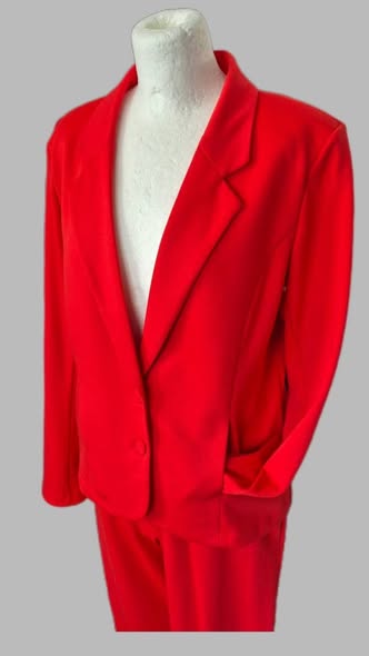 Hosenanzug " Free/Quent " Größe 36/38 (Hose 36 elastischer Bund Blazer 38) in Rot 24% Viscose – Bild 2